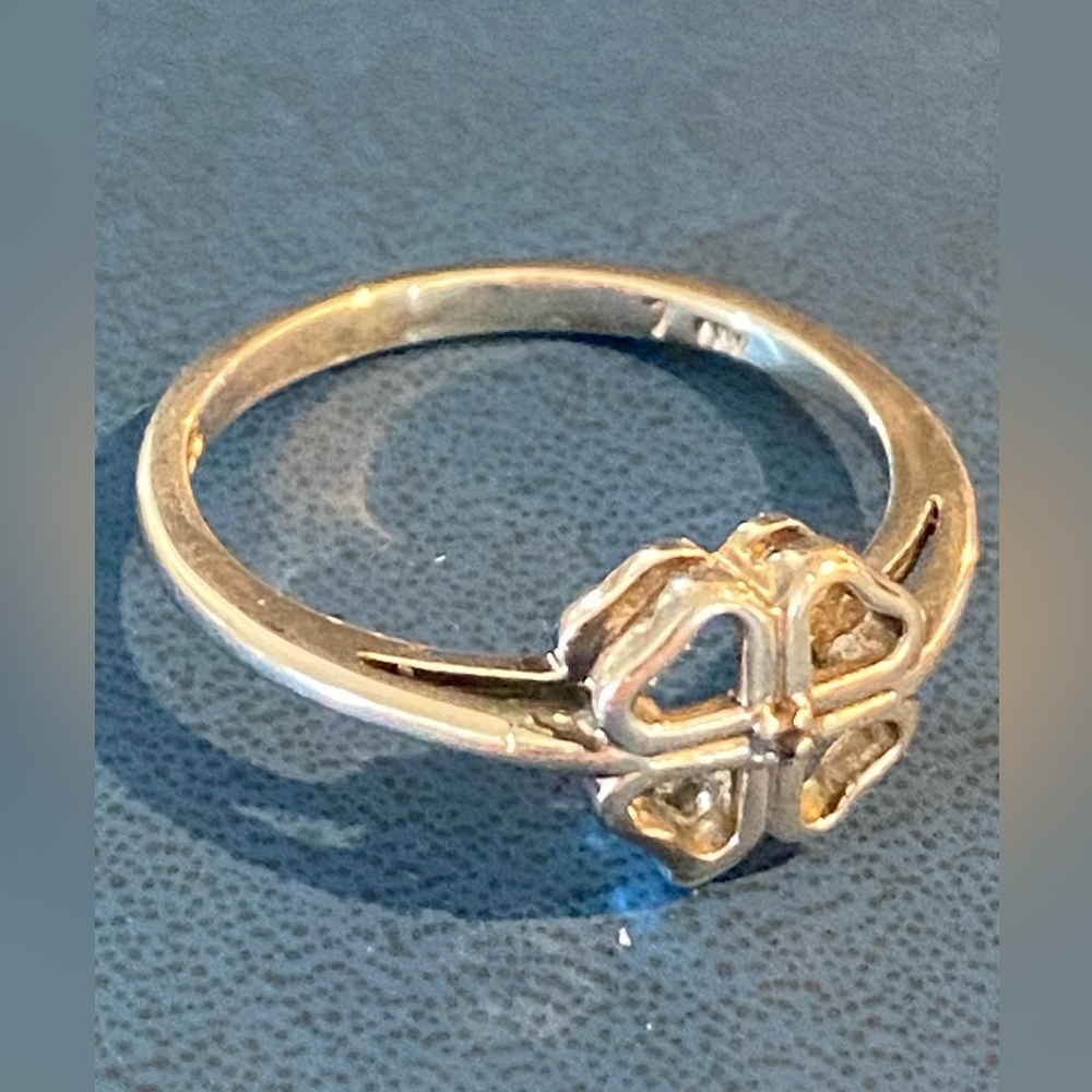Four Leaf Clover Sterling Silver Ring View 2